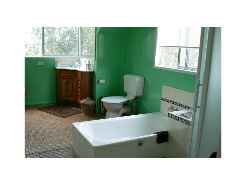 60 Flagstone Creek Road, Helidon QLD 4344