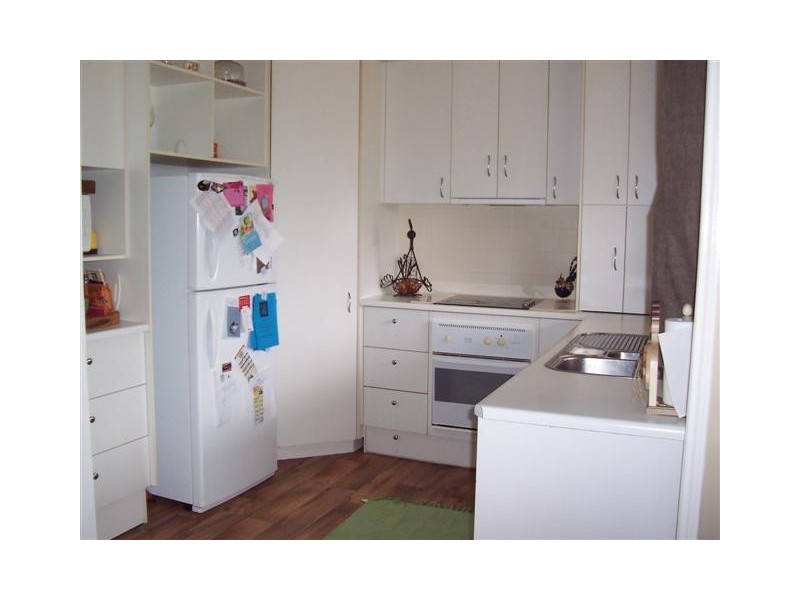 3 Clive Crescent, Withcott QLD 4352