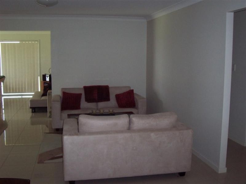 18 Graham Court, Hatton Vale QLD 4341