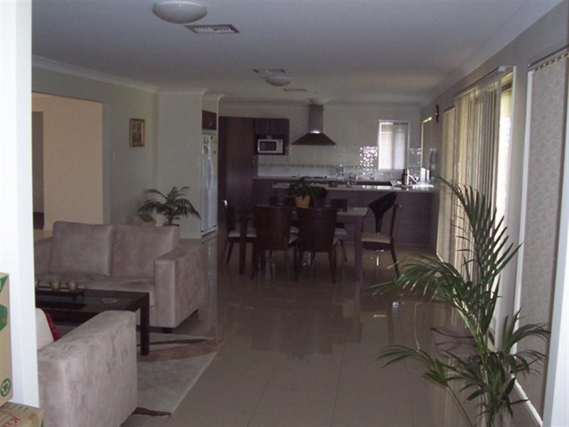 18 Graham Court, Hatton Vale QLD 4341