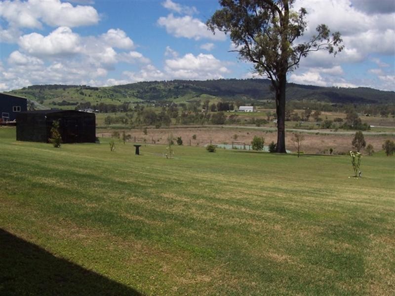 18 Graham Court, Hatton Vale QLD 4341