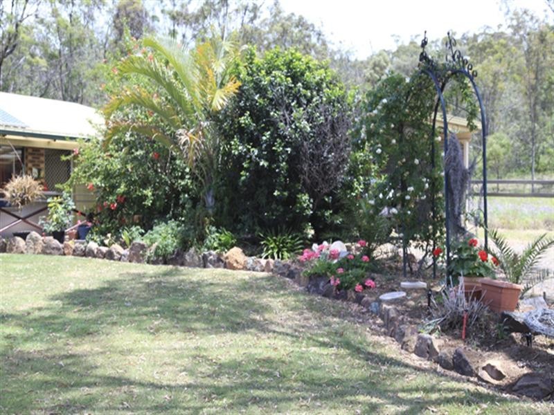 105 Sutcliffes Road, Flagstone Creek QLD 4344