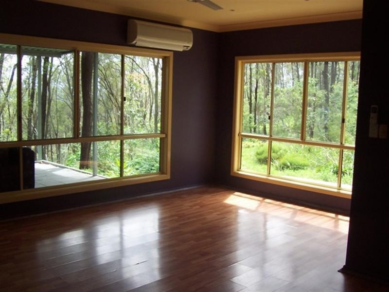 48 Berghofer, Withcott QLD 4352