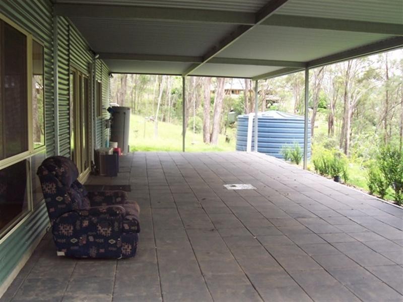 48 Berghofer, Withcott QLD 4352