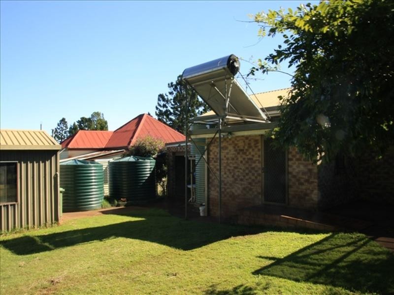 163 Tourist Road, Toowoomba QLD 4350