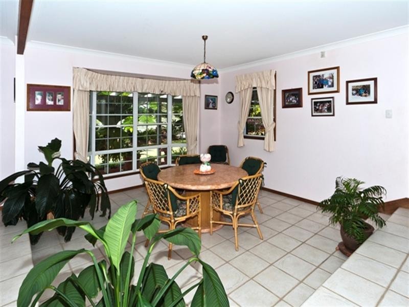 2 Vista Court, Withcott QLD 4352
