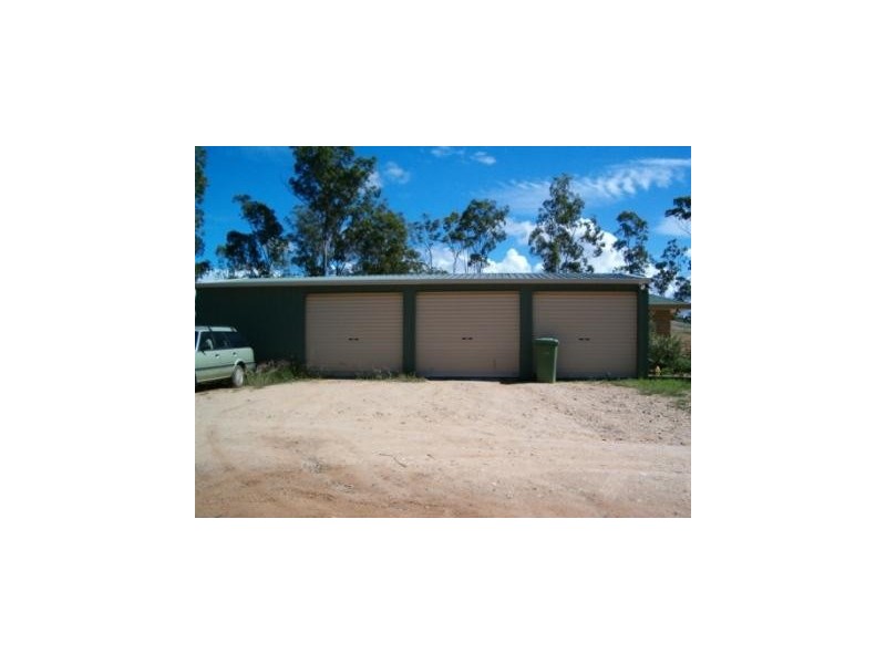 Upper Lockyer QLD 4352