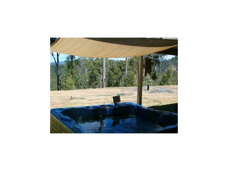 Upper Lockyer QLD 4352