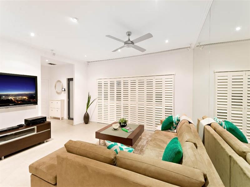 116 Holt Road, Taren Point NSW 2229