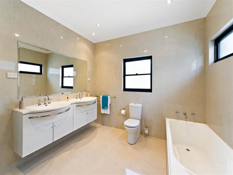 116 Holt Road, Taren Point NSW 2229