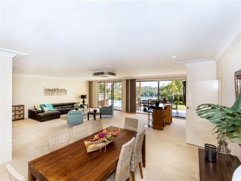 13-15 Kangaroo Point Road, Kangaroo Point NSW 2224