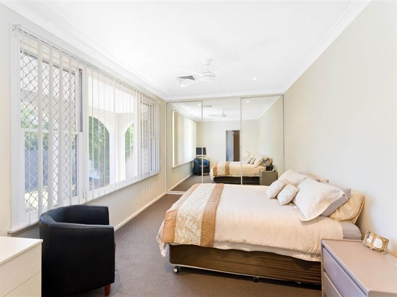 12 Roper Crescent, Sylvania Waters NSW 2224