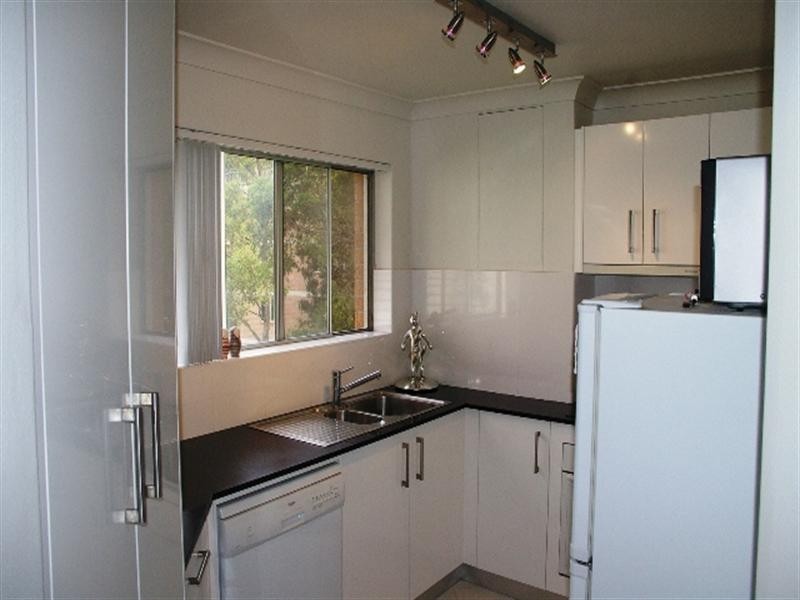 26/55 Glencoe Street, Sutherland NSW 2232