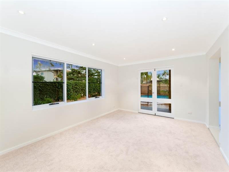 1 Warrego Avenue, Sylvania Waters NSW 2224