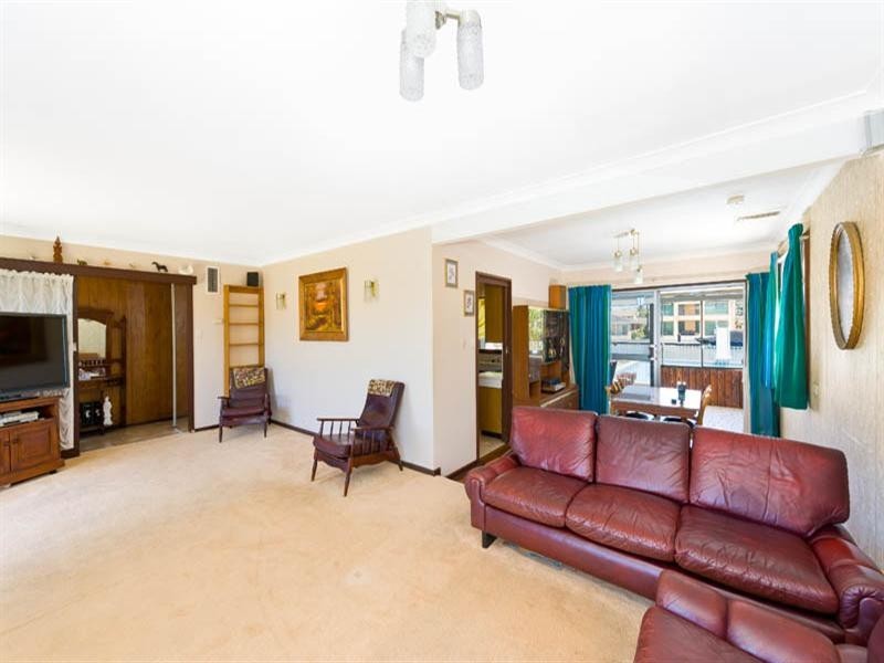 5 Hawkesbury Esplanade, Sylvania Waters NSW 2224