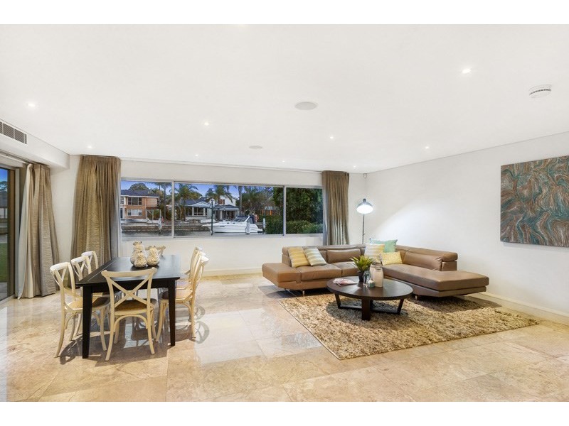 10 Barcoo Island, Sylvania Waters NSW 2224