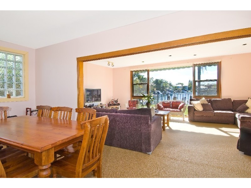 15 Goulburn Pen, Sylvania Waters NSW 2224