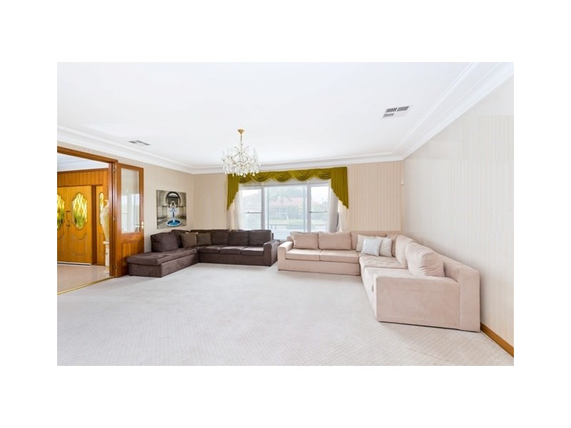 50 Macintyre Crescent, Sylvania Waters NSW 2224