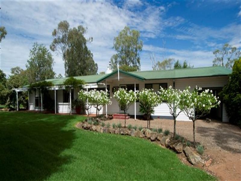3 Moobi Road, Scone NSW 2337