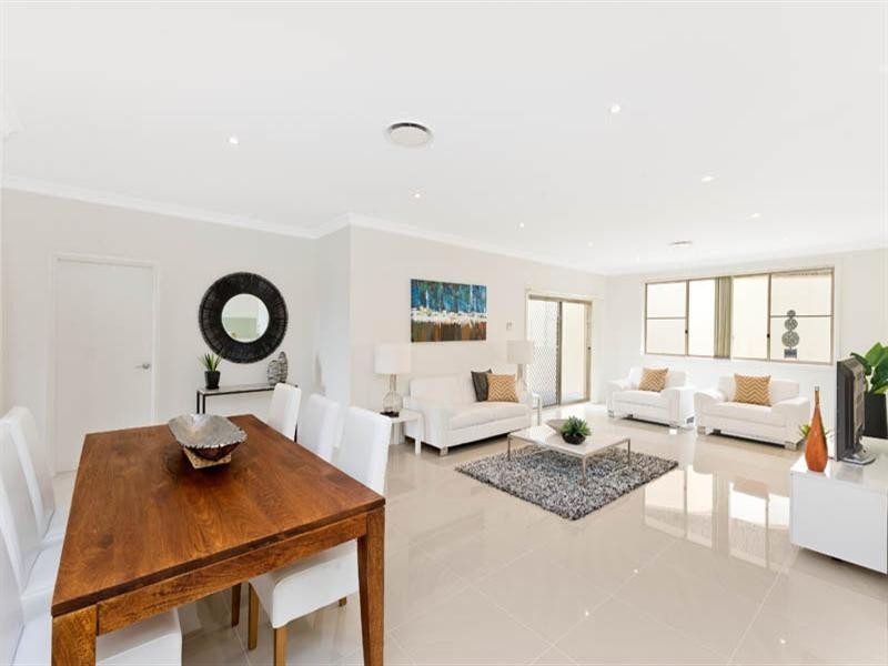 3 Canberra Road, Sylvania NSW 2224