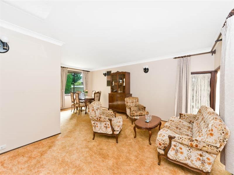 2 Burnett Place, Sylvania Waters NSW 2224