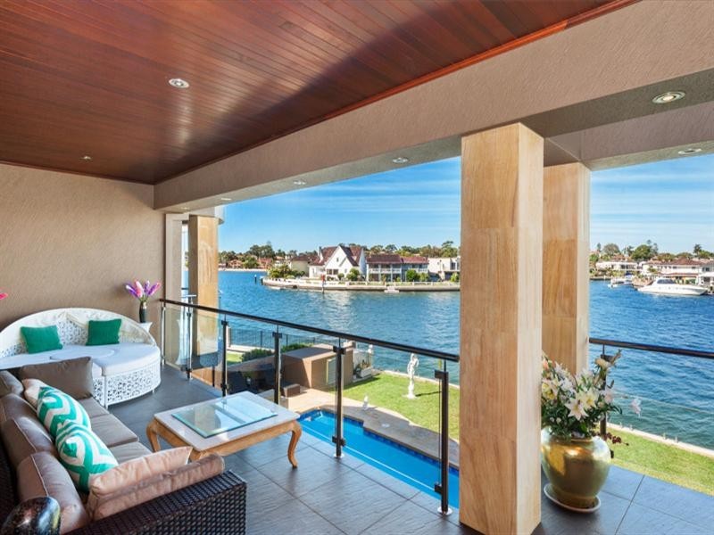 4 Lachlan Avenue, Sylvania Waters NSW 2224