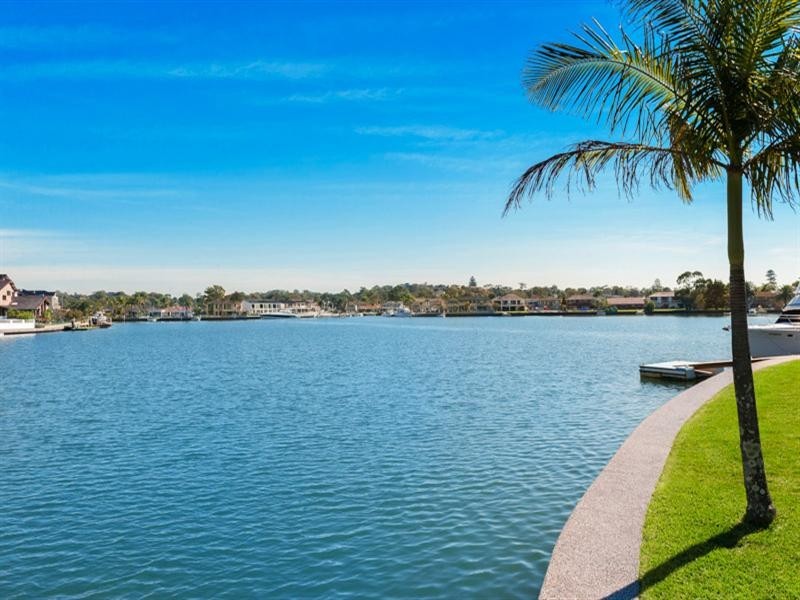 35 Barcoo Island, Sylvania Waters NSW 2224