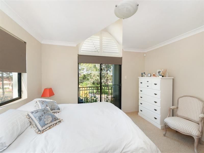 2/17 Canberra Road, Sylvania NSW 2224