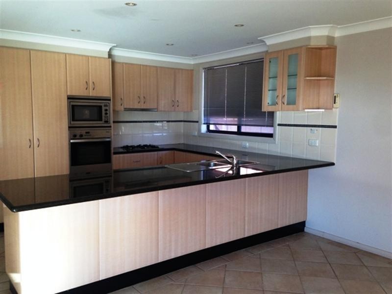 18 Macintyre Crescent, Sylvania Waters NSW 2224