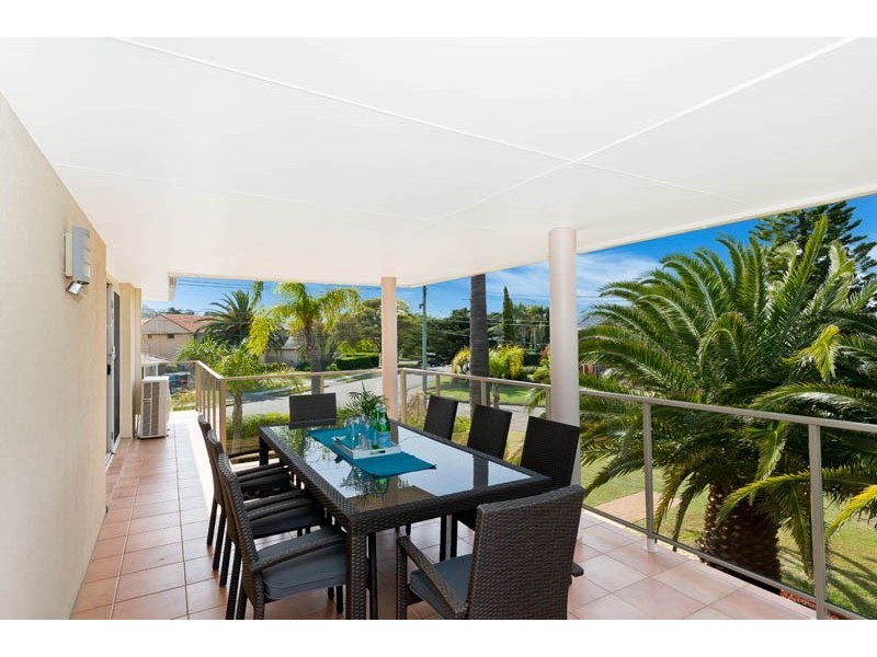 1 Macintyre Crescent, Sylvania Waters NSW 2224