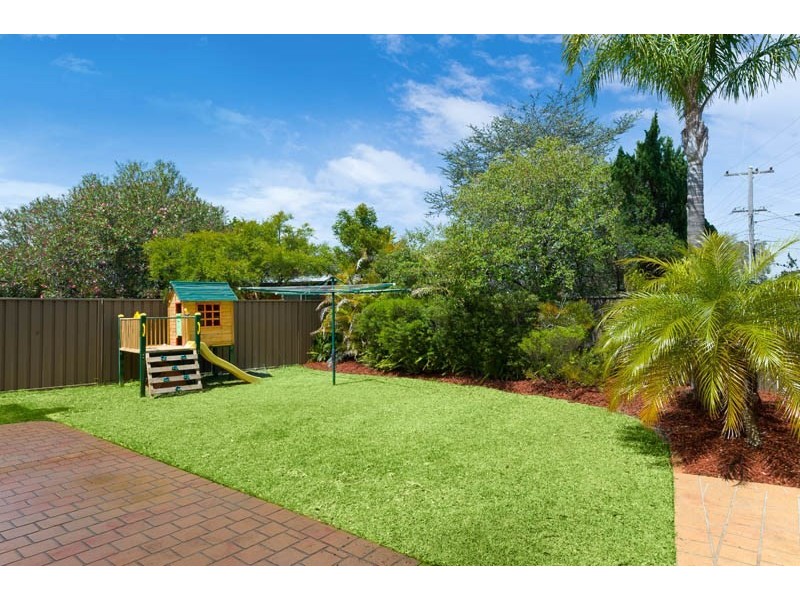 1 Macintyre Crescent, Sylvania Waters NSW 2224