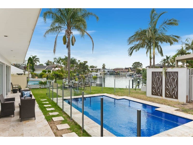 208 Belgrave Esplanade, Sylvania Waters NSW 2224