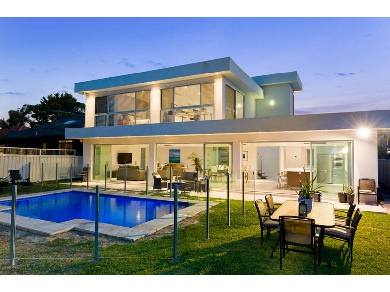 208 Belgrave Esplanade, Sylvania Waters NSW 2224