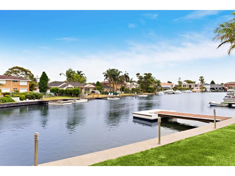 11 Goulburn Peninsula, Sylvania Waters NSW 2224