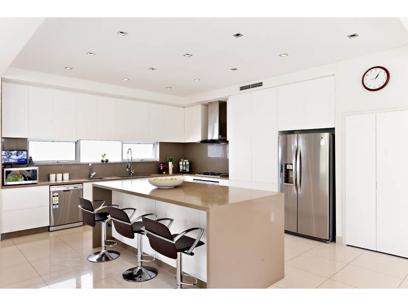 6 Taunton Street, Blakehurst NSW 2221