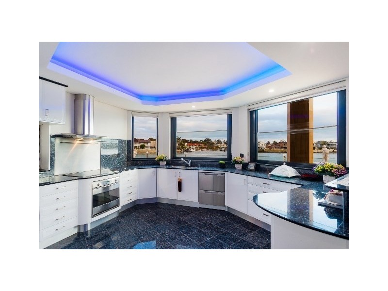 4 Lachlan Avenue, Sylvania Waters NSW 2224