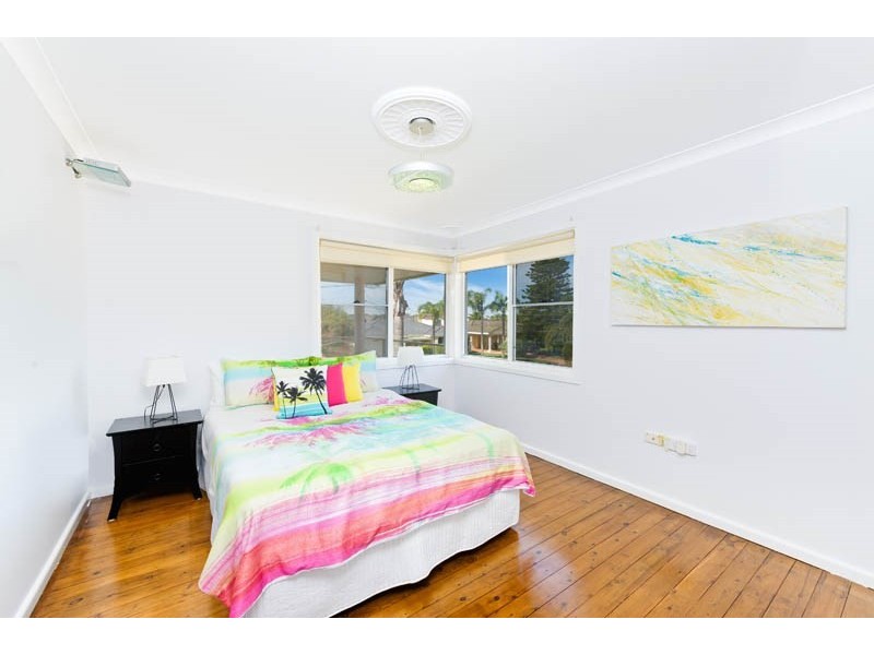 1 Macintyre Crescent, Sylvania Waters NSW 2224