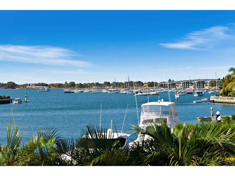 13 Barcoo Island, Sylvania Waters NSW 2224