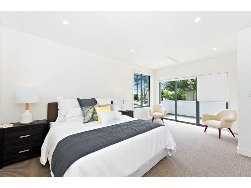 1 Tuross Avenue, Sylvania Waters NSW 2224