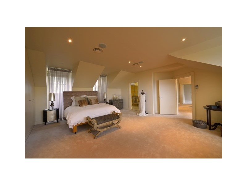 1147 Old Hume Highway, Alpine NSW 2575