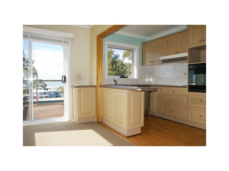 110 Woodlands Road, Taren Point NSW 2229