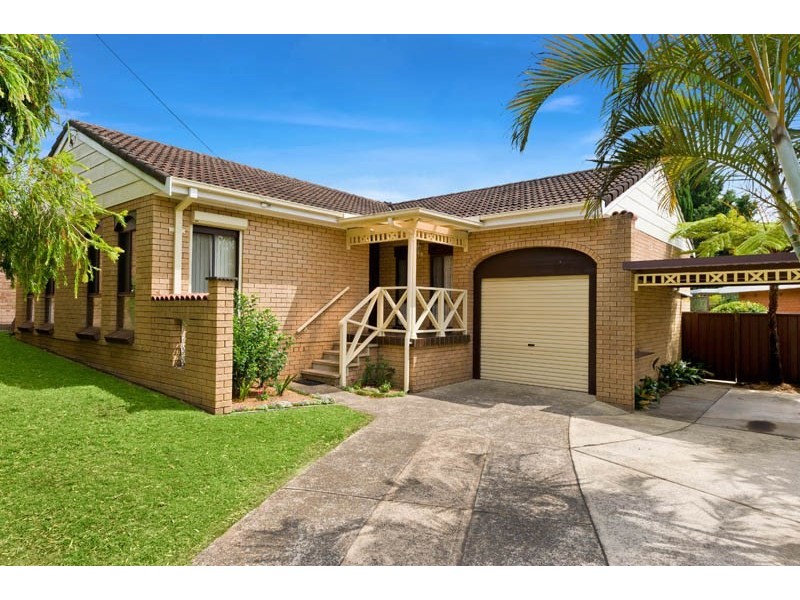 2 Burnett Place, Sylvania Waters NSW 2224