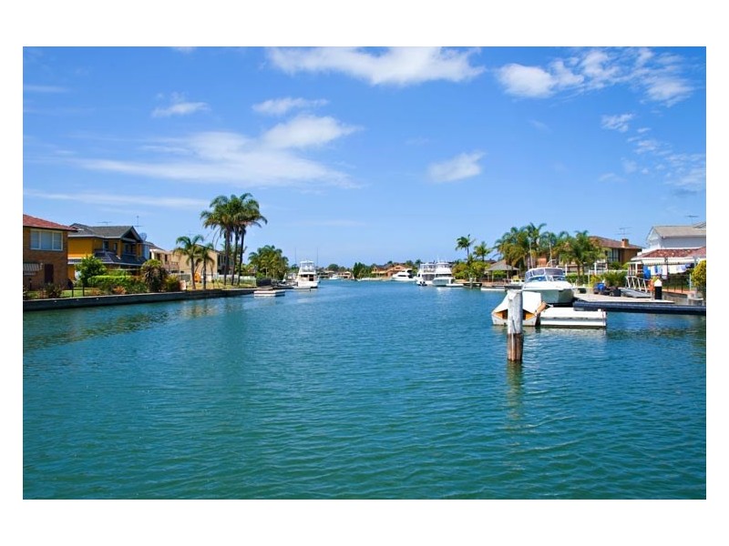 6 Clarence Crescent, Sylvania Waters NSW 2224