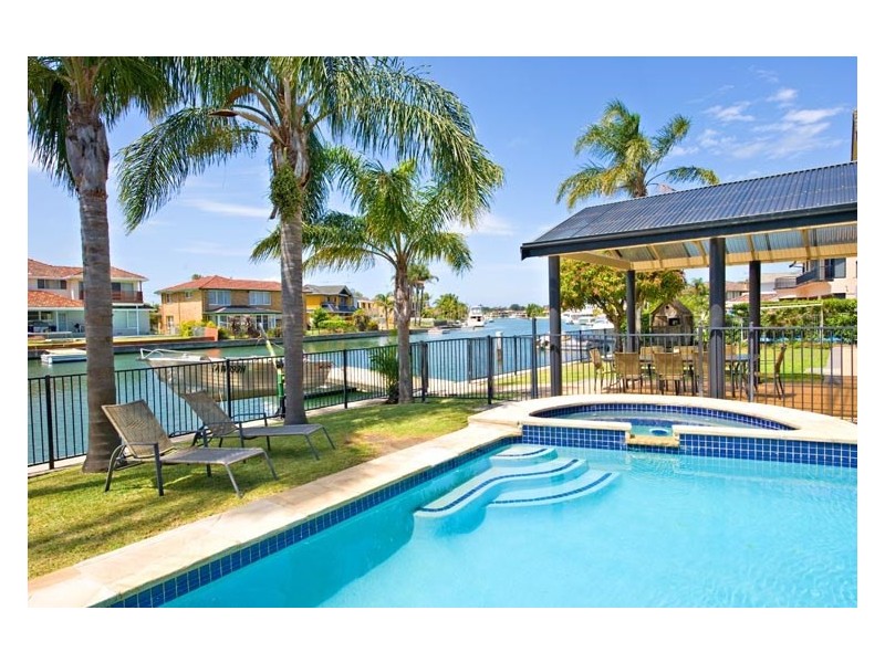 6 Clarence Crescent, Sylvania Waters NSW 2224