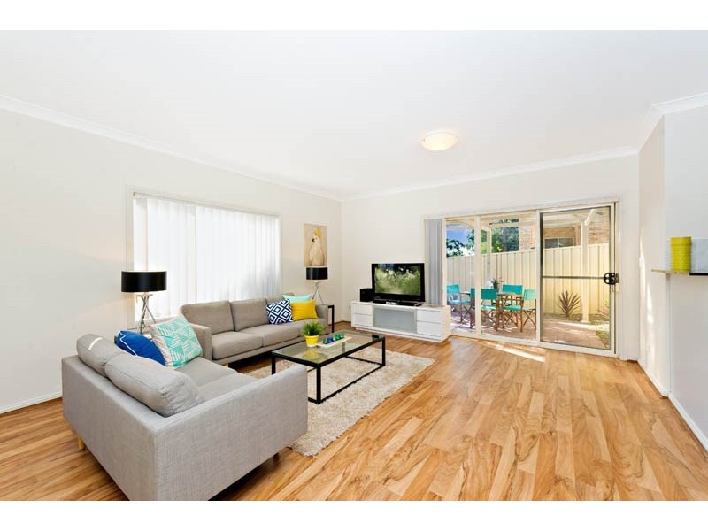 2/5 Junction Street, Miranda NSW 2228