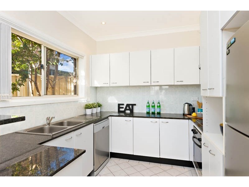 2/5 Junction Street, Miranda NSW 2228