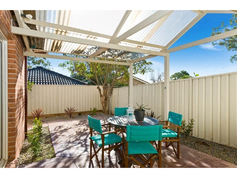 2/5 Junction Street, Miranda NSW 2228