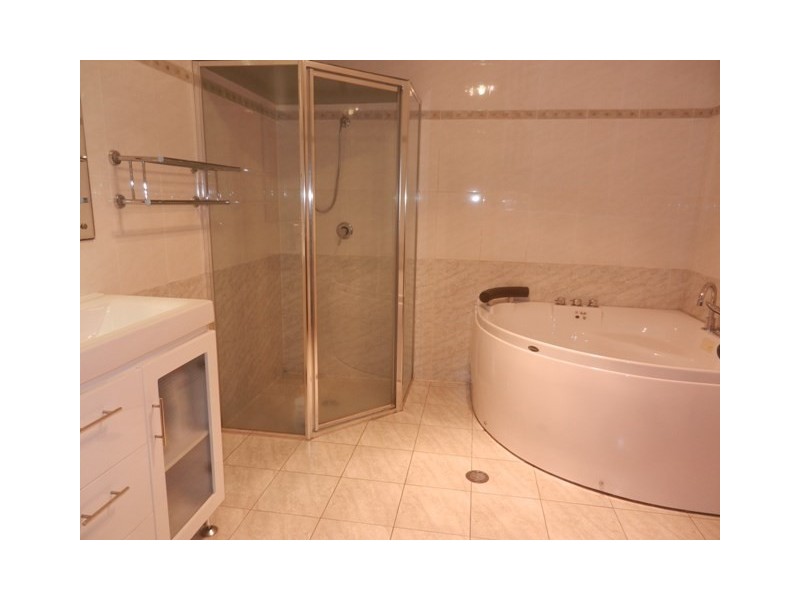 53 Rainbow Parade, Peakhurst Heights NSW 2210