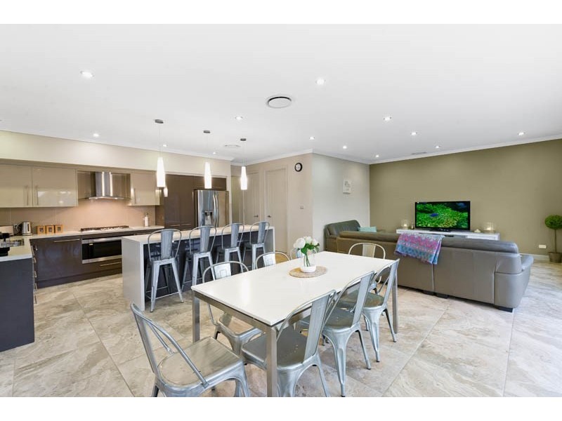 11 Harley Street, Sylvania NSW 2224