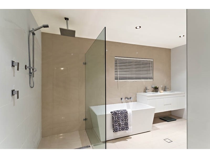 57 Hawkesbury Esplanade, Sylvania Waters NSW 2224